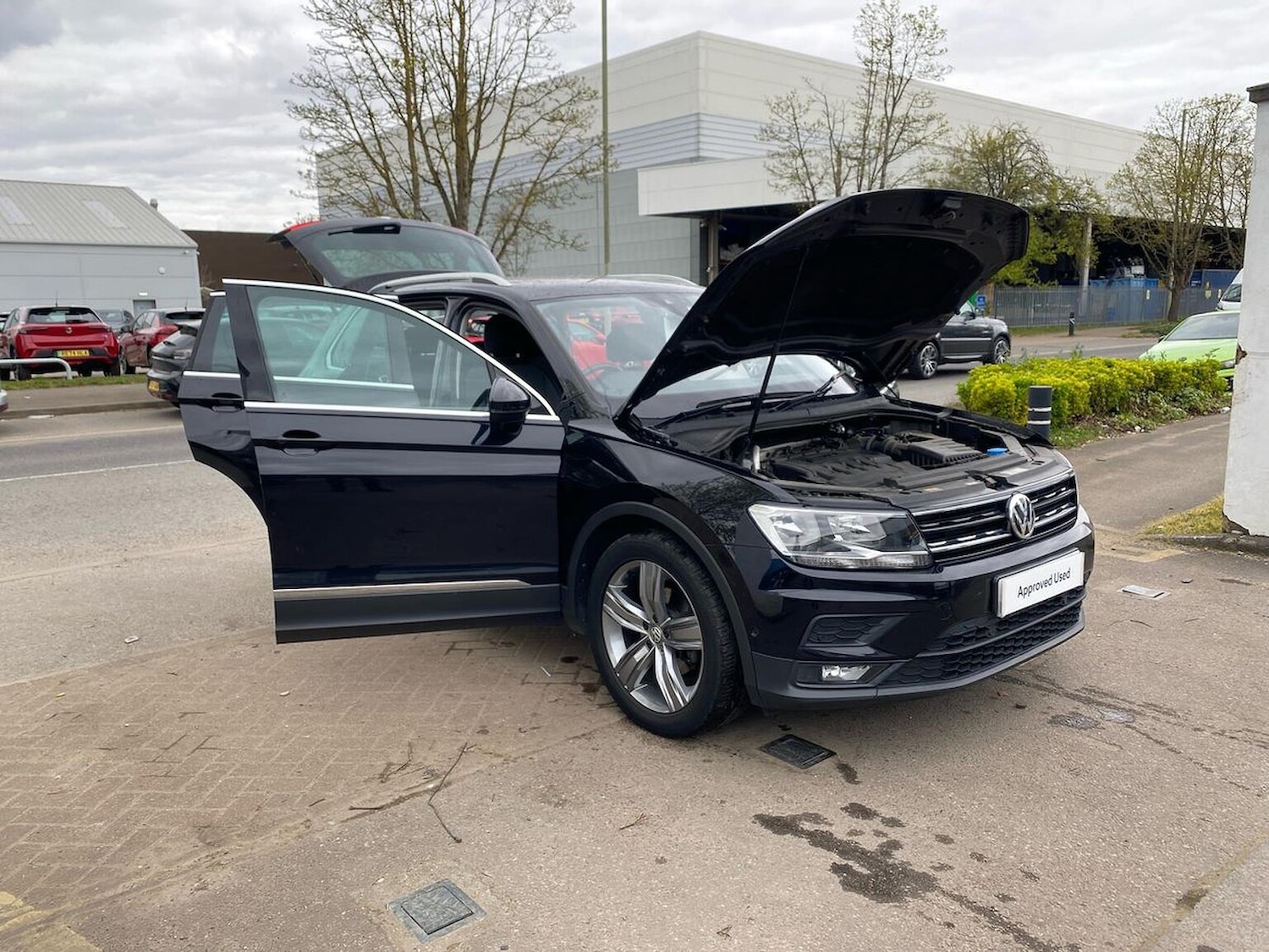 Used Volkswagen Tiguan 2019 for sale - 78194036: Photo 38