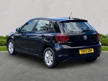 Used Volkswagen Polo 2019 for sale - 79353052: Photo