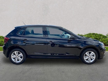 Used Volkswagen Polo 2019 for sale - 79353052: Photo