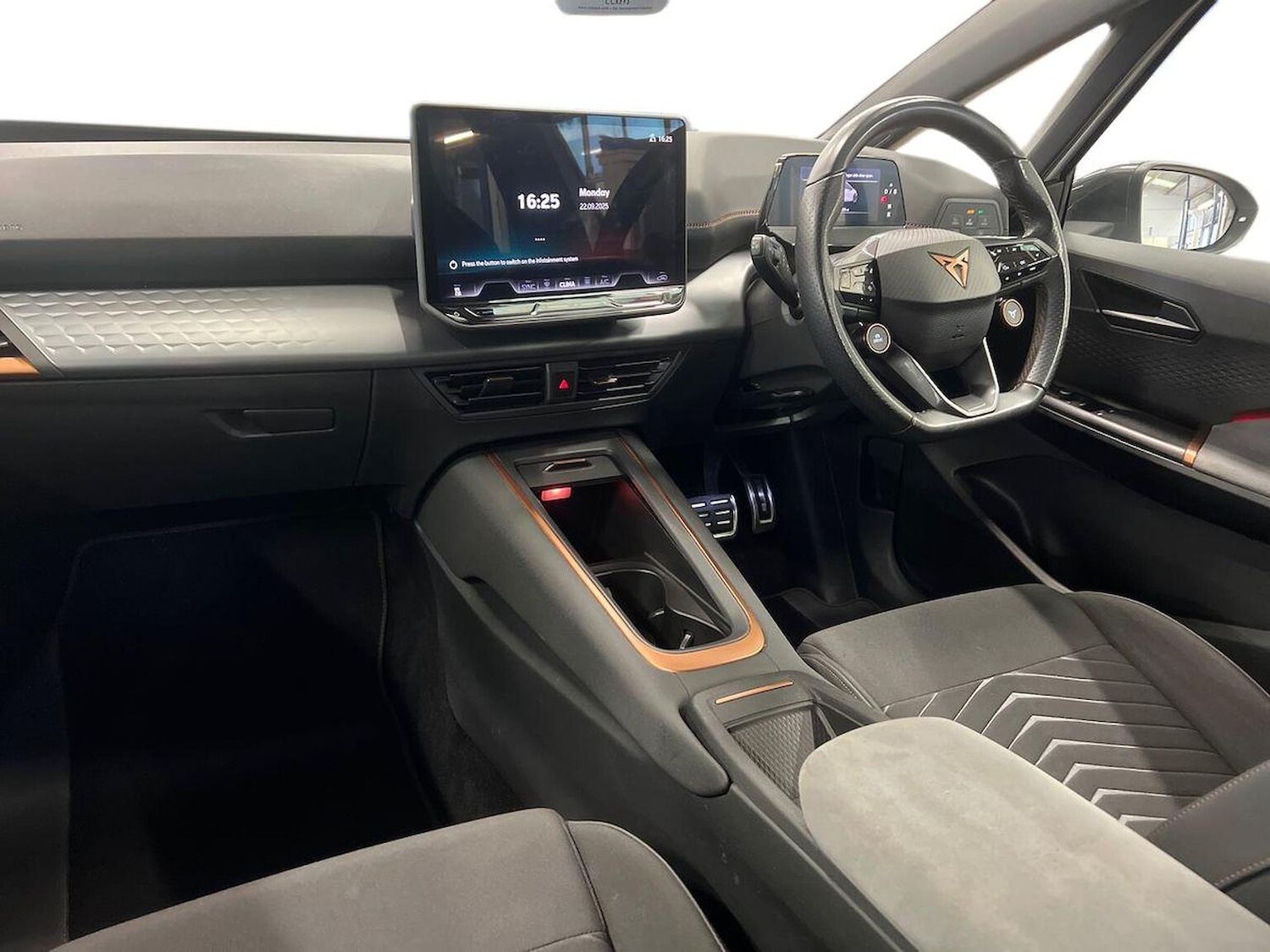 Used Cupra Born 2024 for sale - 77487780: Photo 5