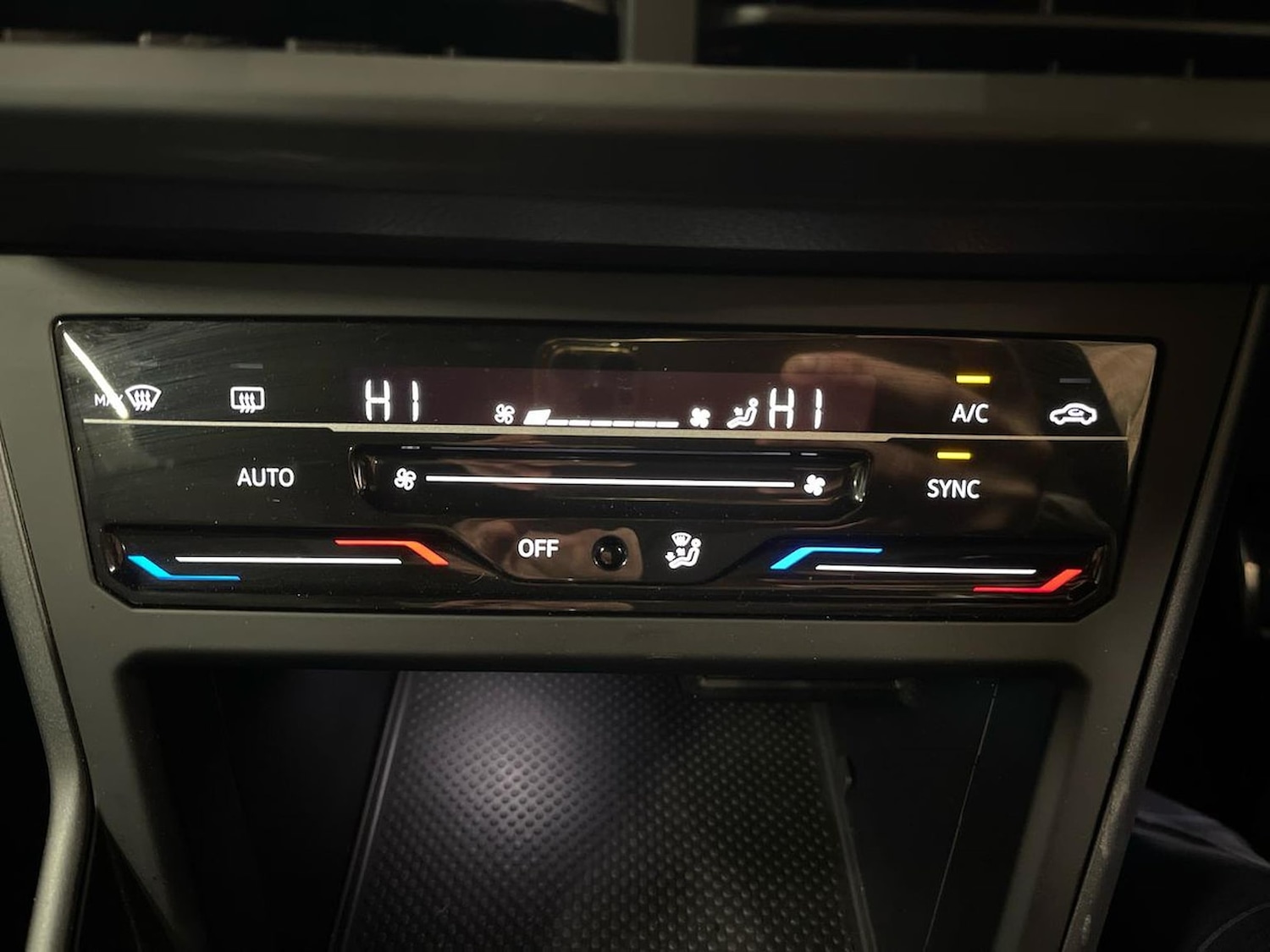 Used Volkswagen Polo 2024 for sale - 76628174: Photo 12