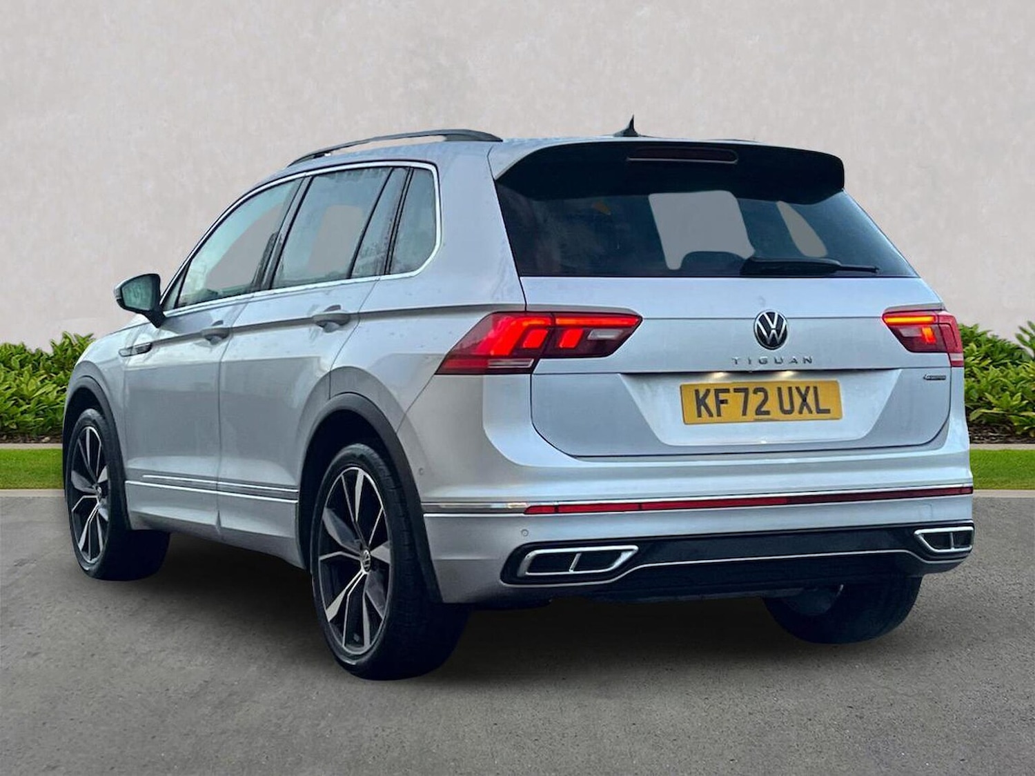 Used Volkswagen Tiguan 2022 for sale - 76791846: Photo 2