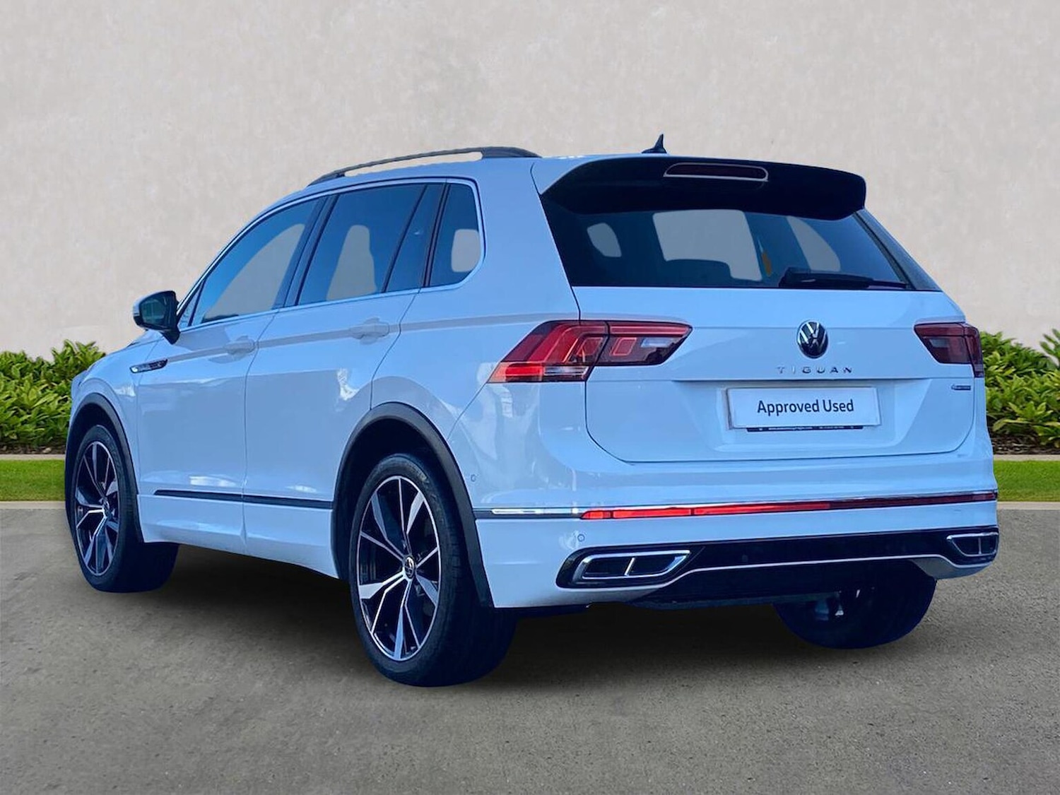 Used Volkswagen Tiguan 2022 for sale - 77872107: Photo 2