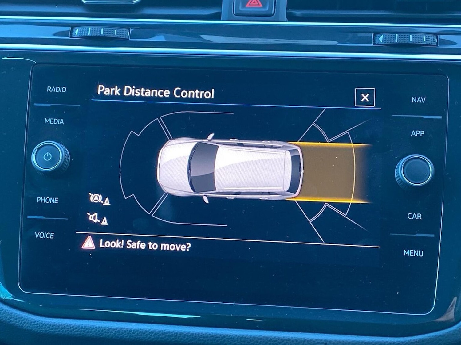 Used Volkswagen Tiguan 2022 for sale - 77872107: Photo 23