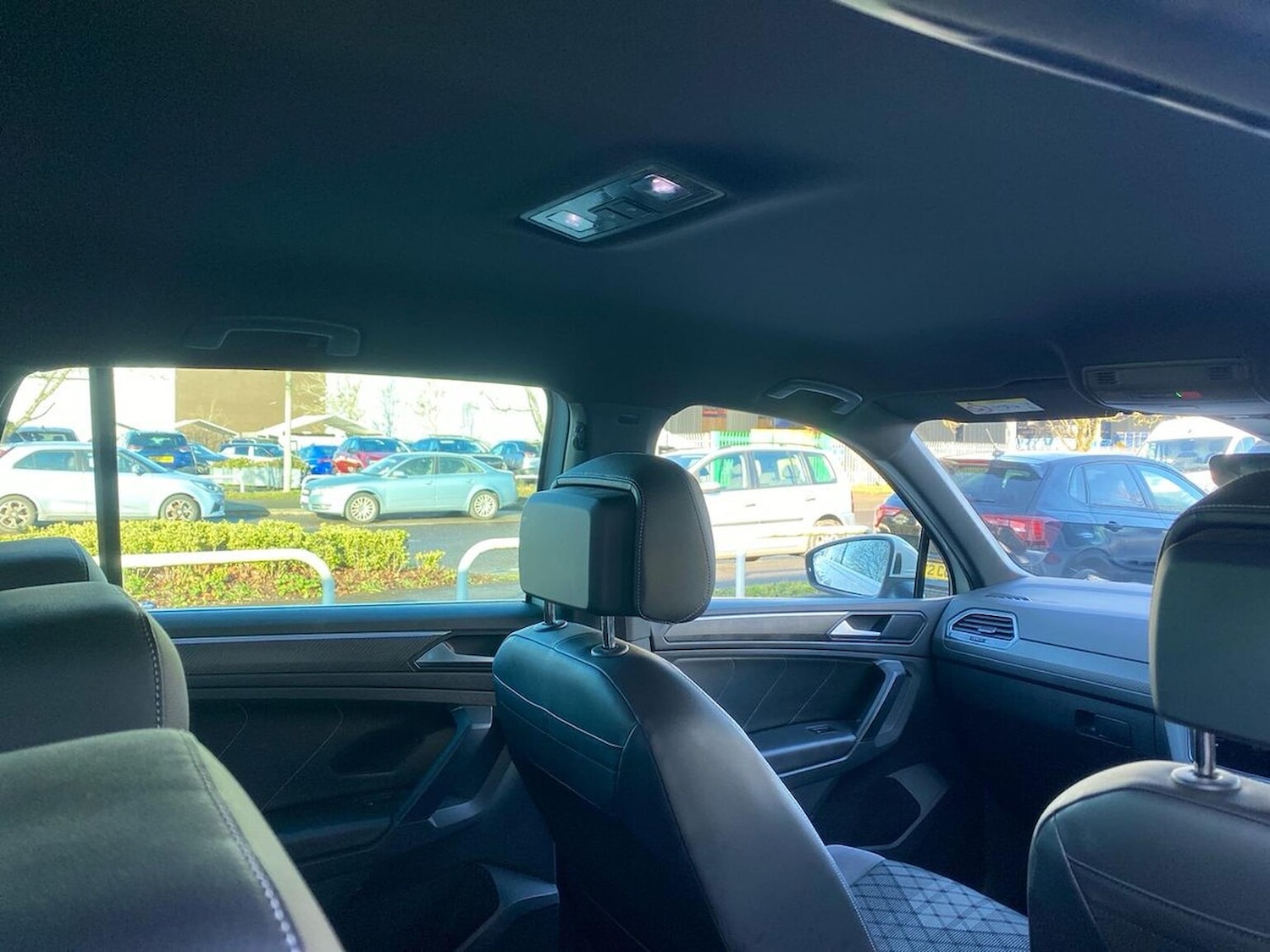 Used Volkswagen Tiguan 2022 for sale - 77872107: Photo 32