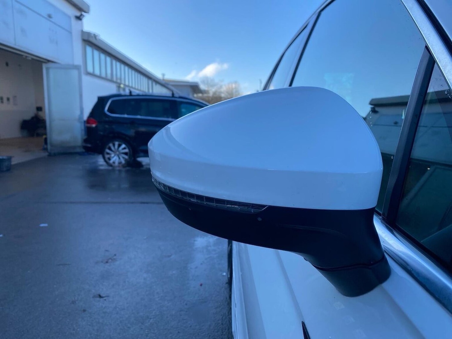 Used Volkswagen Tiguan 2022 for sale - 77872107: Photo 38