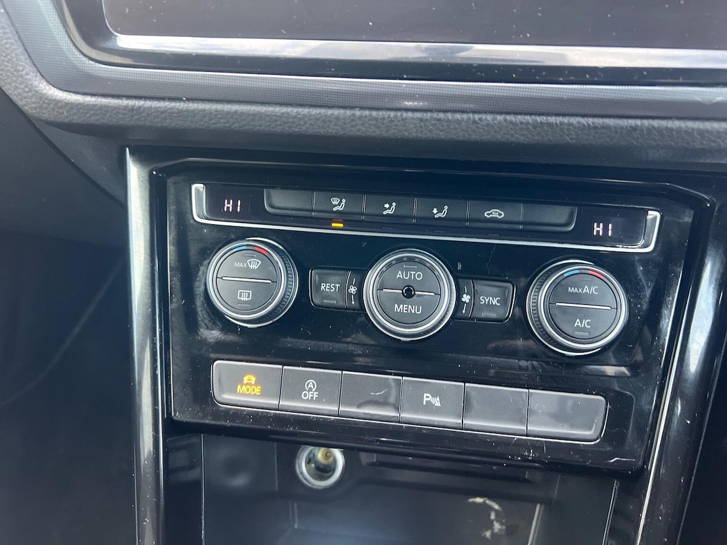 Used Volkswagen Touran 2020 for sale - 76340595: Photo 12