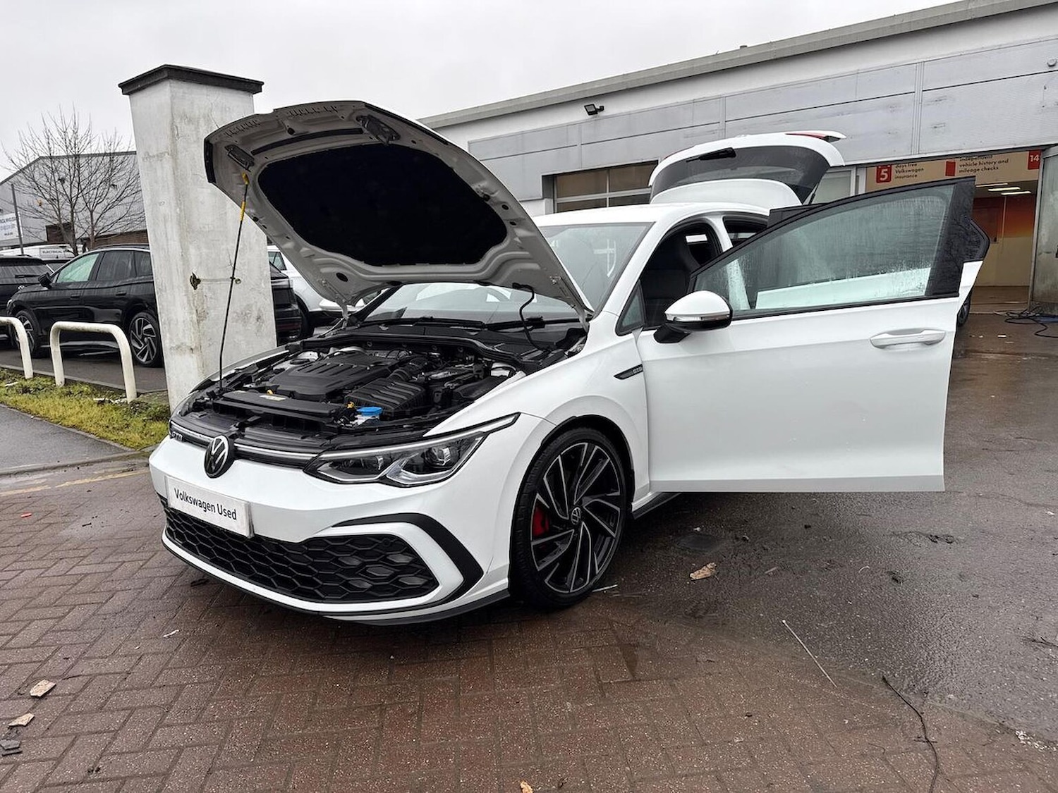 Used Volkswagen Golf 2024 for sale - 78193884: Photo 39