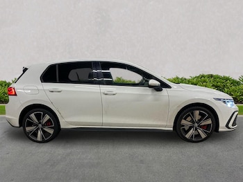 Used Volkswagen Golf 2022 for sale - 76982913: Photo