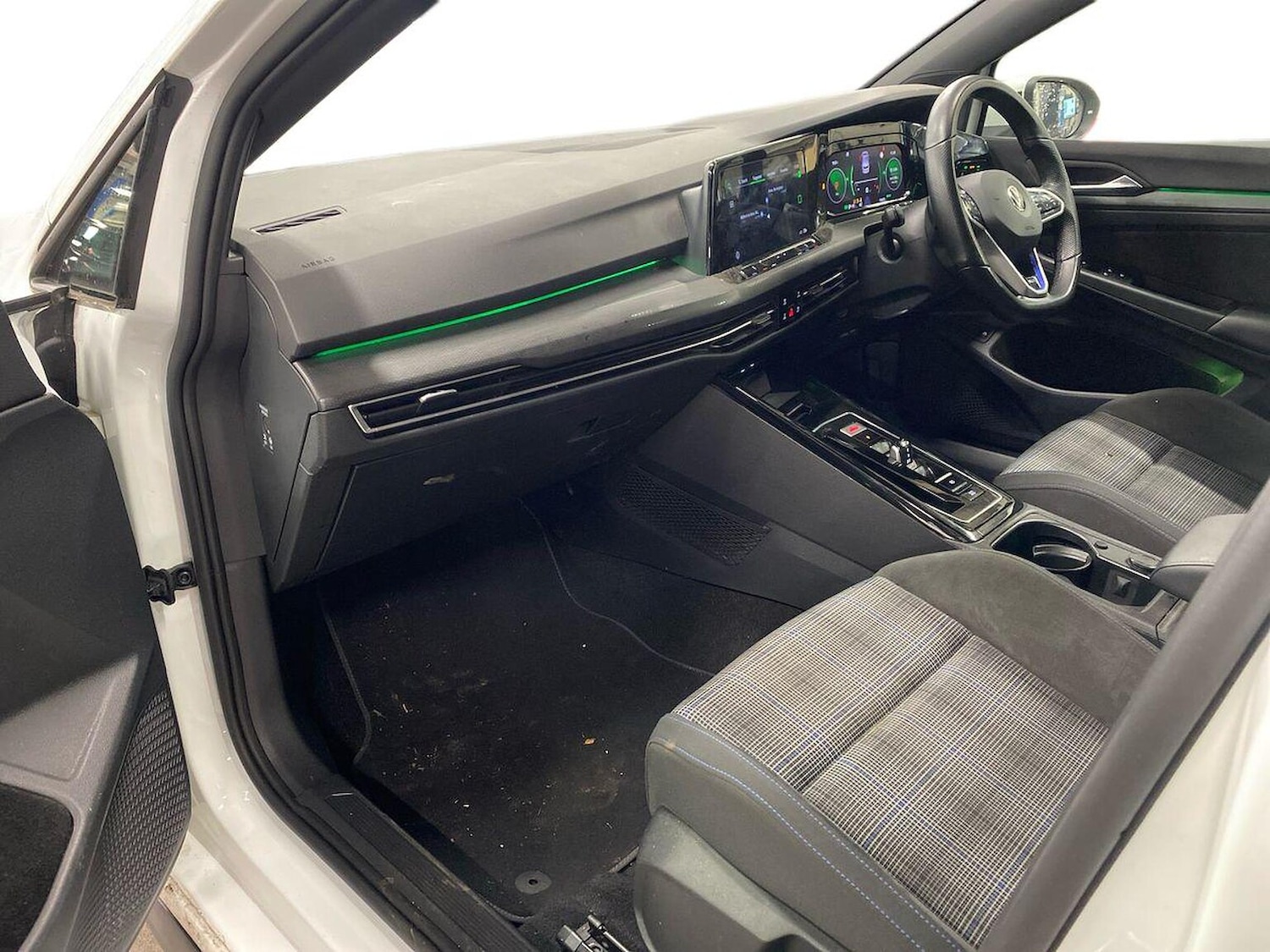 Used Volkswagen Golf 2022 for sale - 76982913: Photo 7