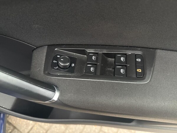 Used Volkswagen Touran 2020 for sale - 76287315: Photo 21