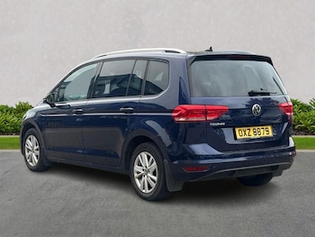 Used Volkswagen Touran 2020 for sale - 76287315: Photo