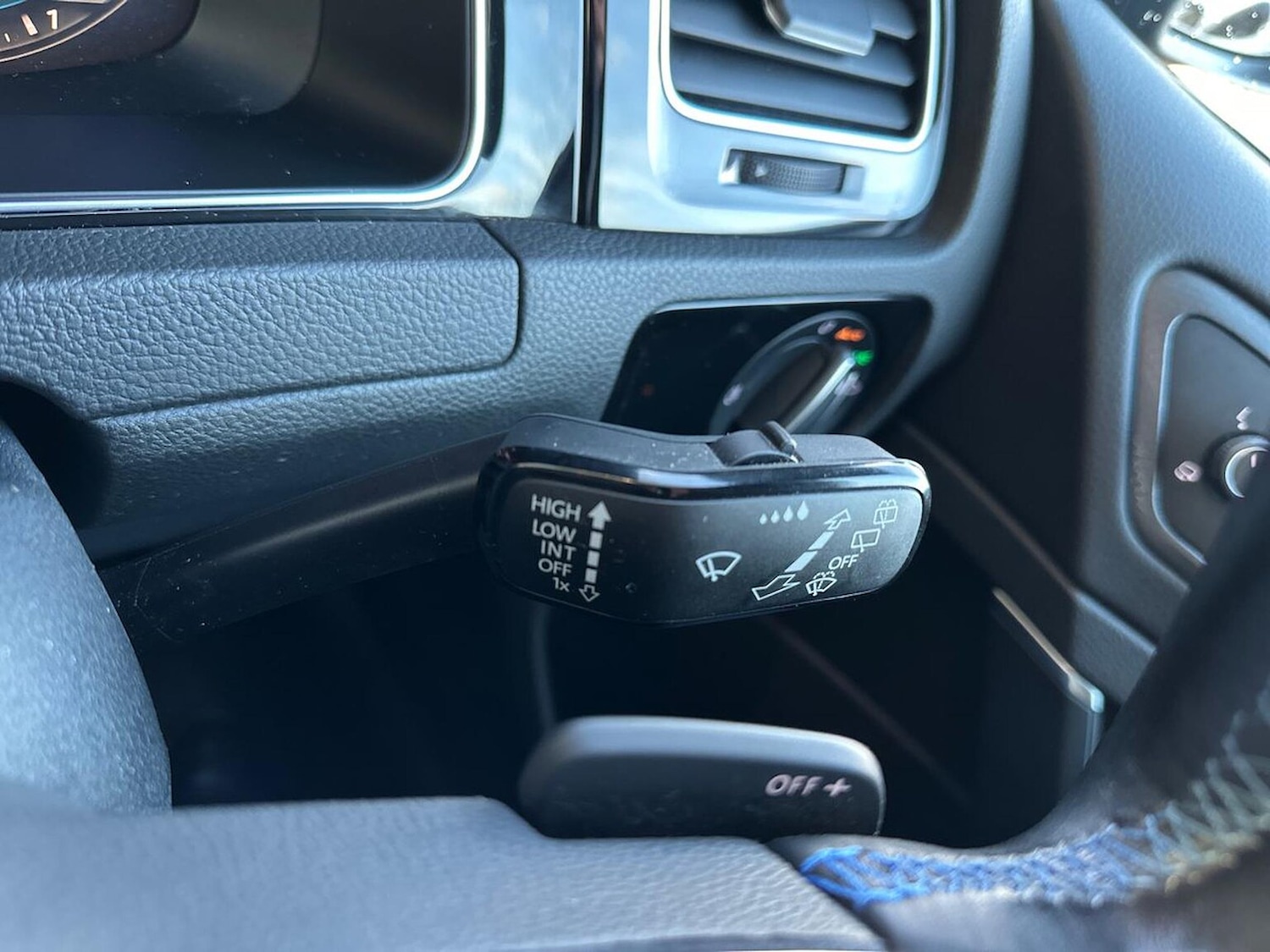 Used Volkswagen Golf 2020 for sale - 77775218: Photo 28