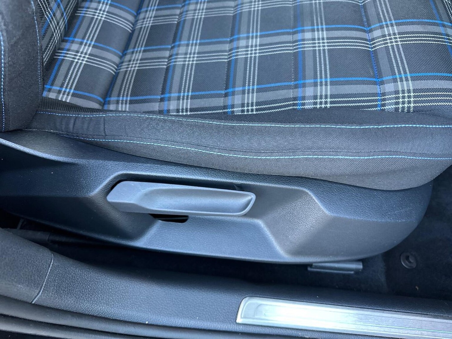 Used Volkswagen Golf 2020 for sale - 77775218: Photo 29