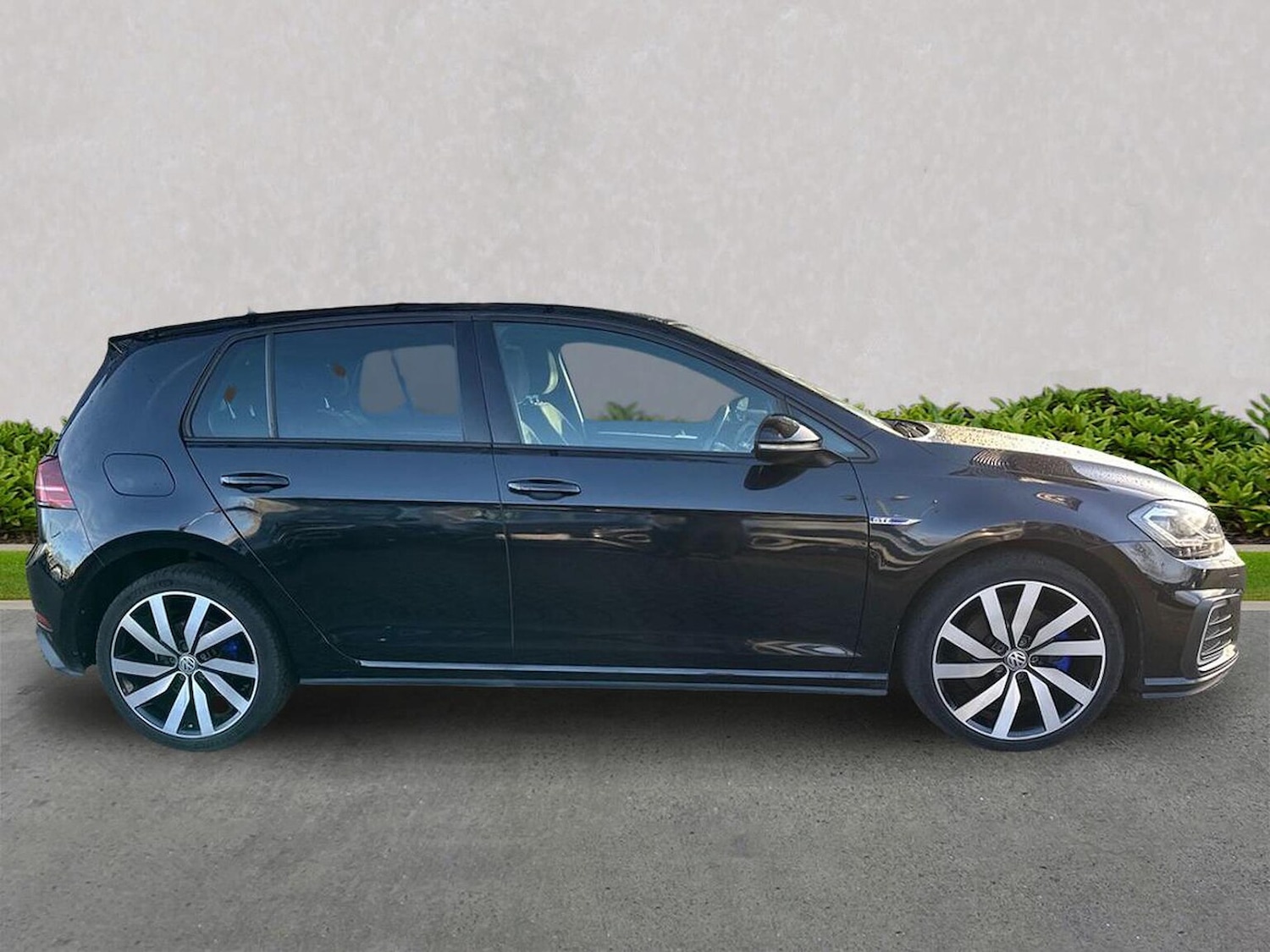 Used Volkswagen Golf 2020 for sale - 77775218: Photo 3