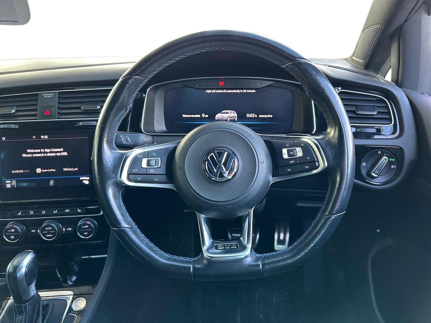 Used Volkswagen Golf 2020 for sale - 77775218: Photo 9