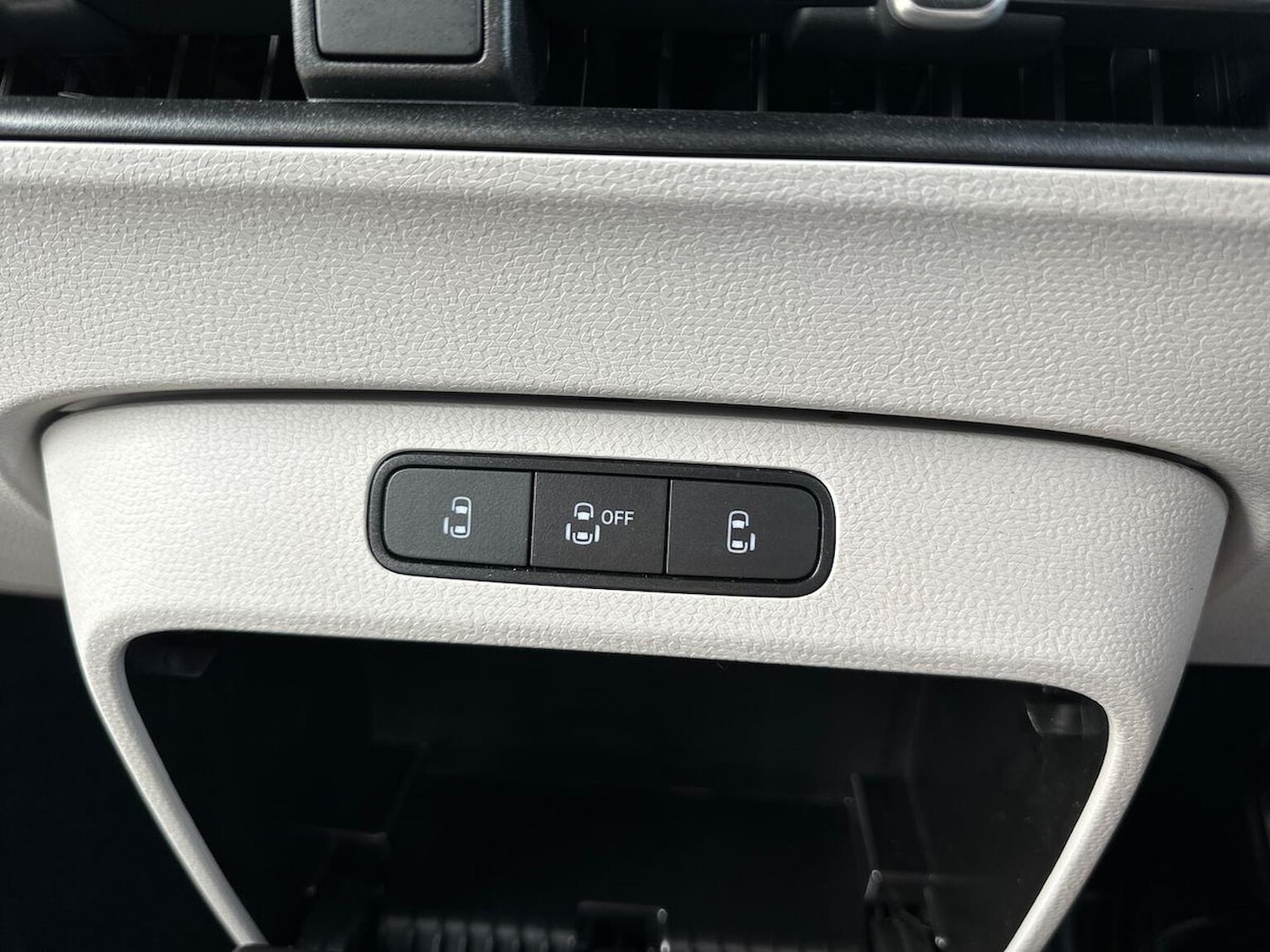 Used Volkswagen ID.Buzz 2024 for sale - 78194008: Photo 13