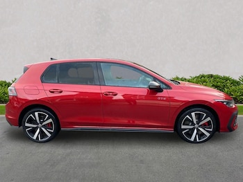 Used Volkswagen Golf 2026 for sale - 77802145: Photo