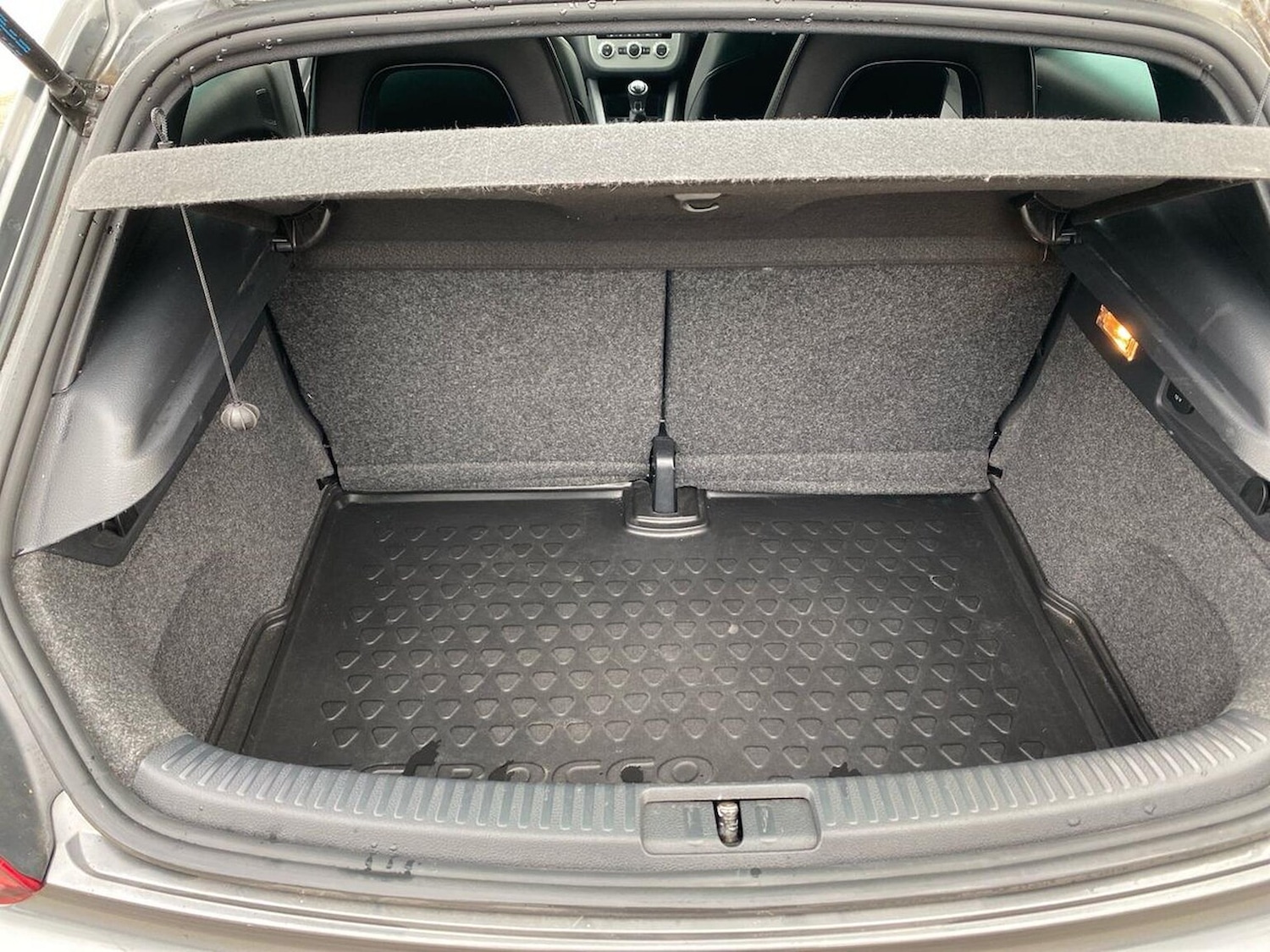 Used Volkswagen Scirocco 2013 for sale - 78194071: Photo 17