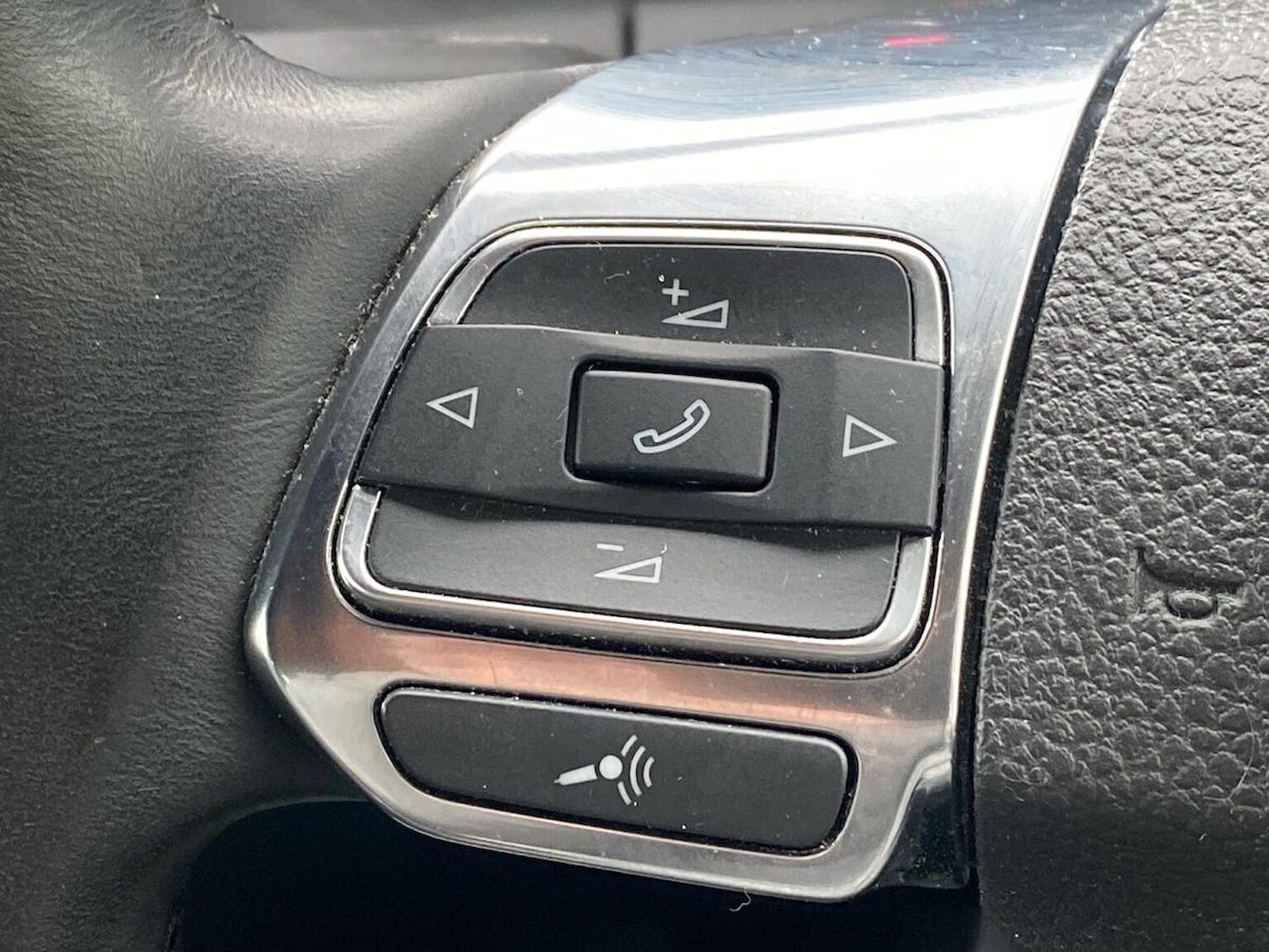 Used Volkswagen Scirocco 2013 for sale - 78194071: Photo 27