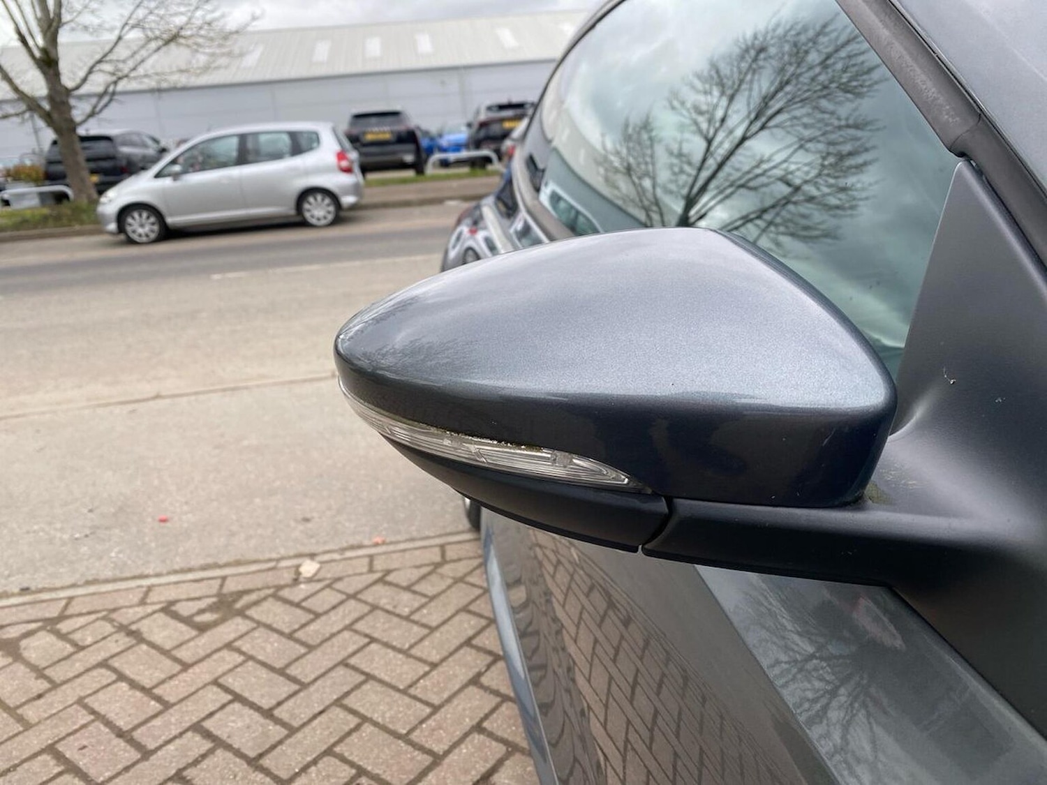 Used Volkswagen Scirocco 2013 for sale - 78194071: Photo 38