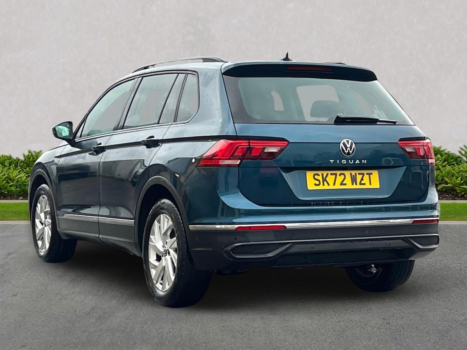 Used Volkswagen Tiguan 2022 for sale - 76860071: Photo 2