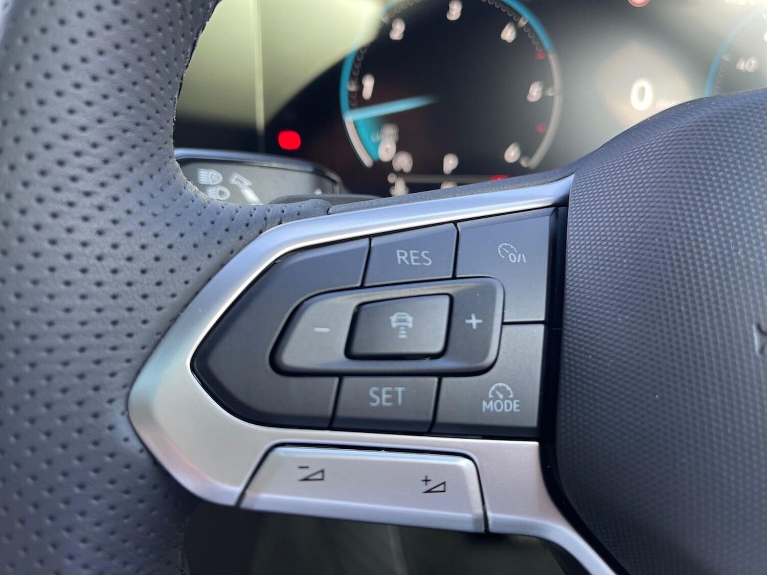 Used Volkswagen Touareg 2025 for sale - 76149622: Photo 26