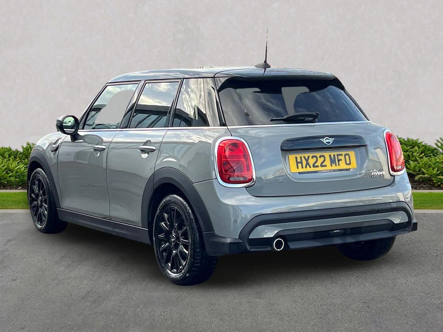 Used MINI Hatch 2022 for sale - 76461778: Photo 2
