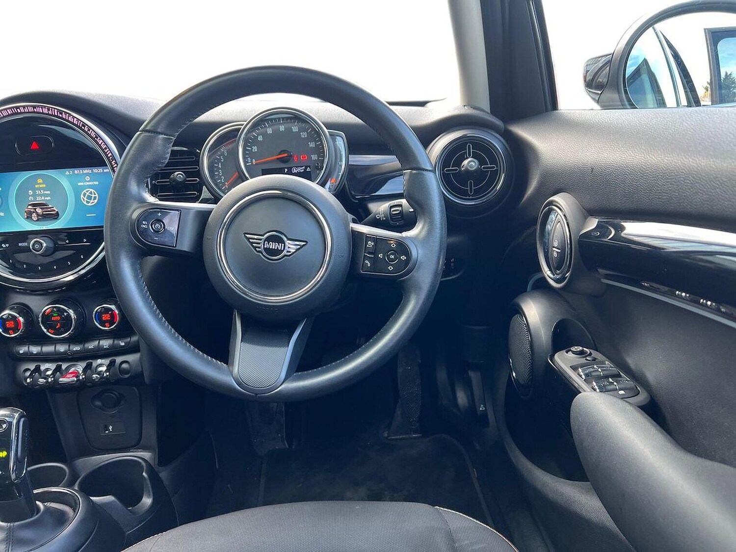 Used MINI Hatch 2022 for sale - 76461778: Photo 9