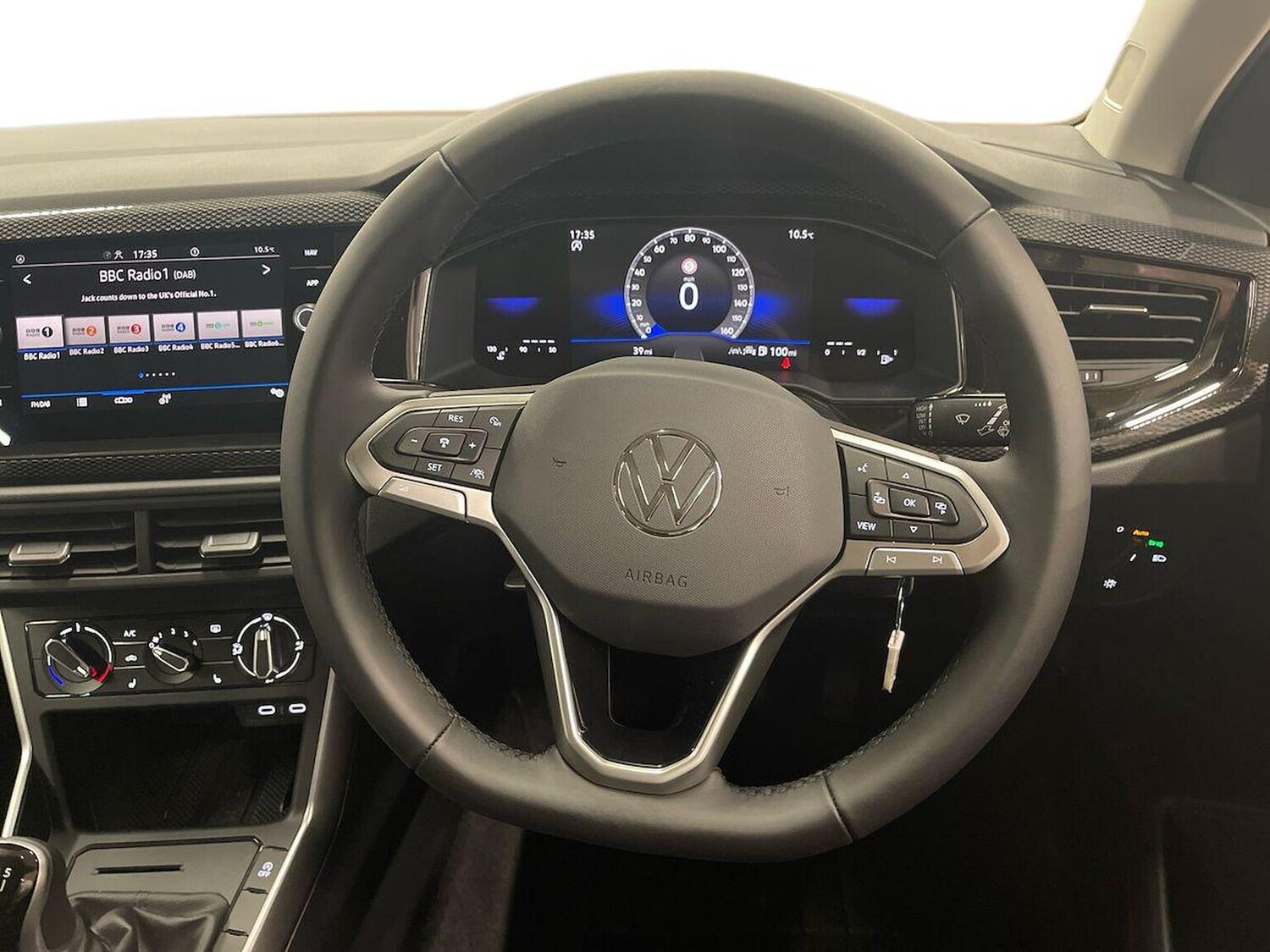 Used Volkswagen Polo 2025 for sale - 77487741: Photo 9