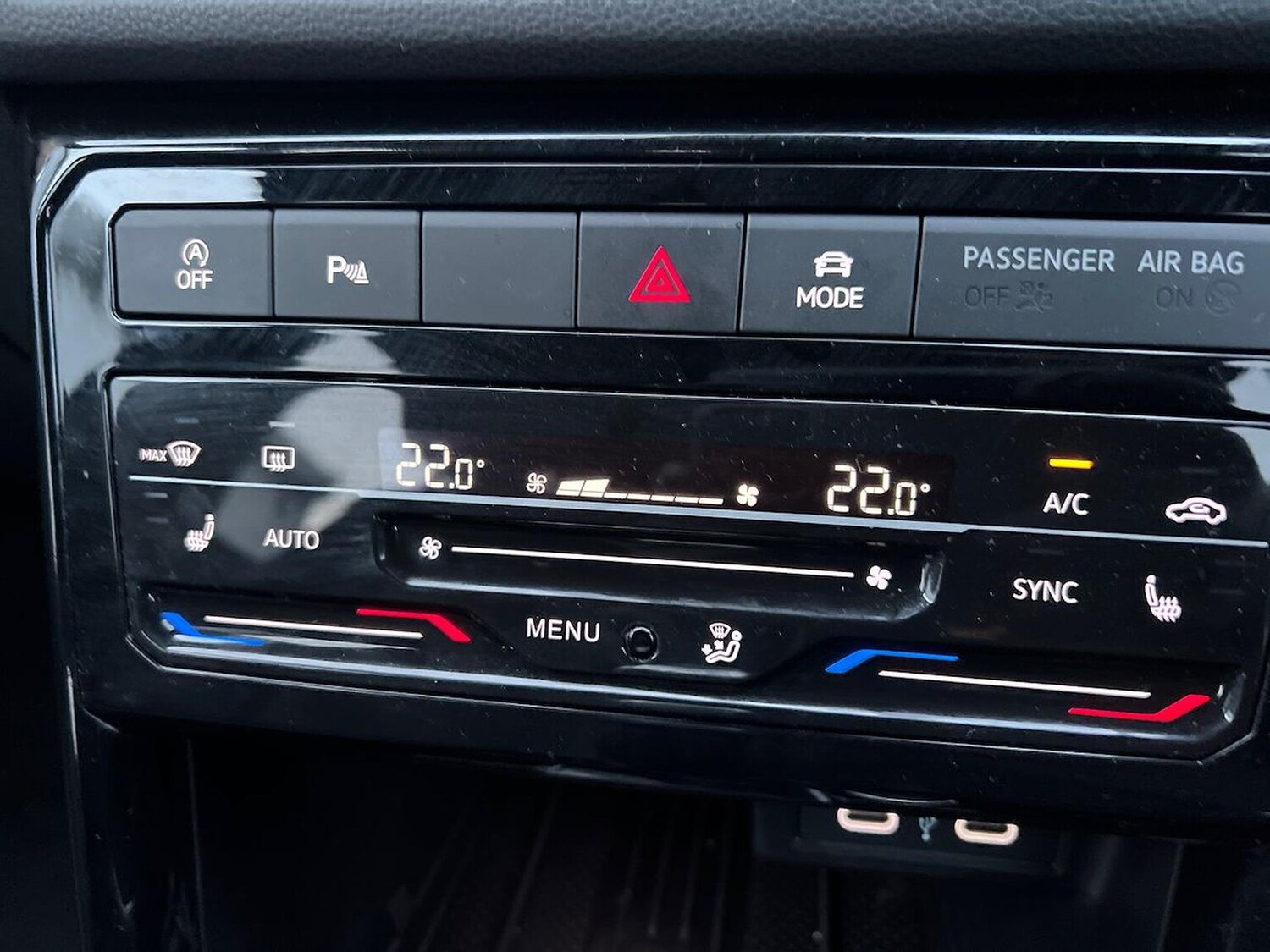 Used Volkswagen T-Cross 2025 for sale - 76504989: Photo 12