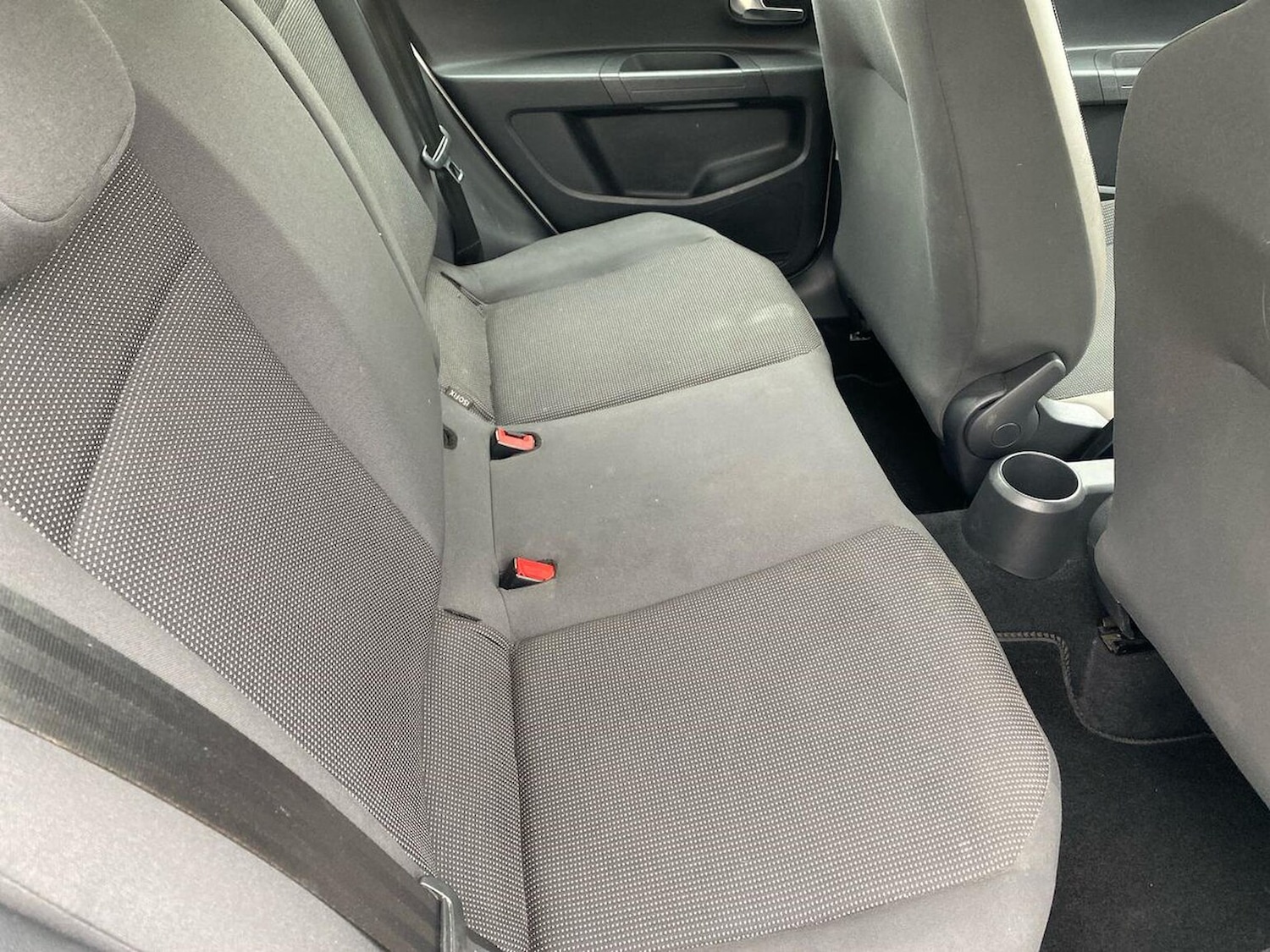 Used Volkswagen up! 2013 for sale - 78193899: Photo 16