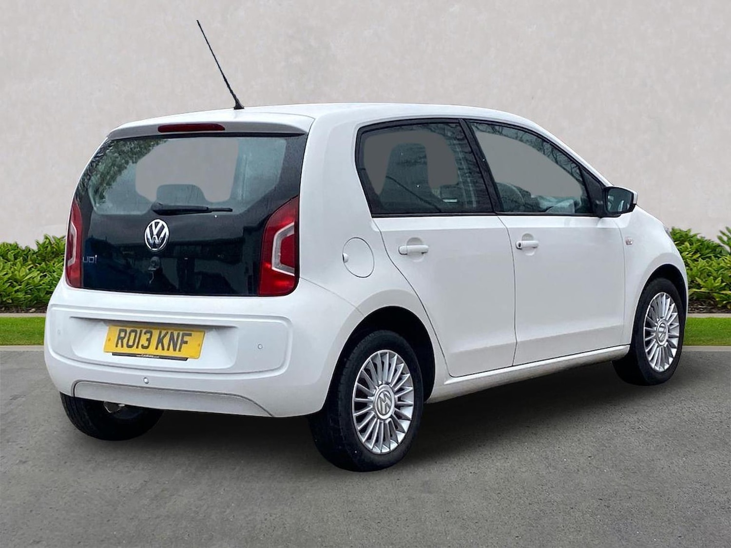 Used Volkswagen up! 2013 for sale - 78193899: Photo 18