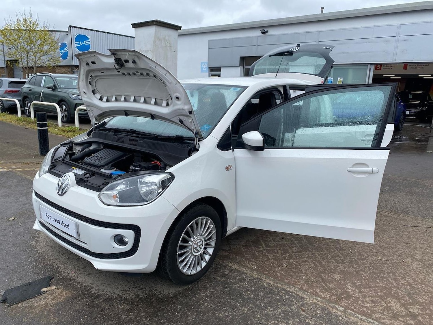 Used Volkswagen up! 2013 for sale - 78193899: Photo 36