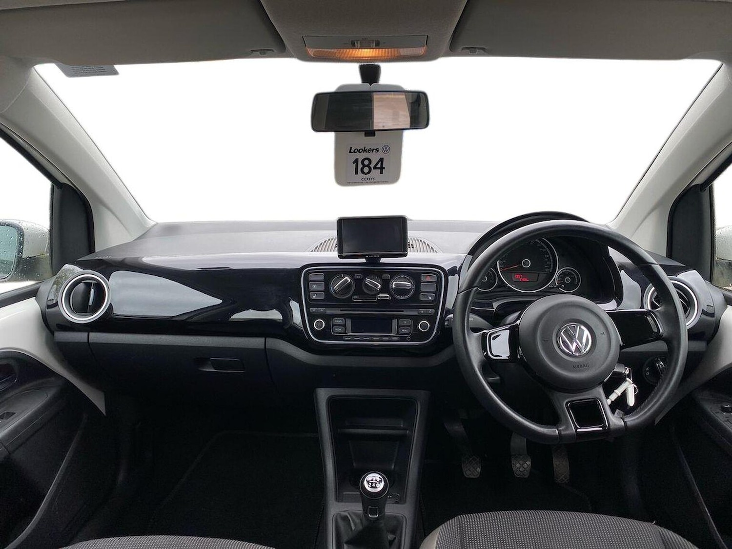 Used Volkswagen up! 2013 for sale - 78193899: Photo 8