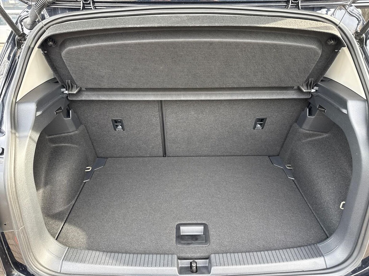 Used Volkswagen T-Cross 2025 for sale - 78060597: Photo 17