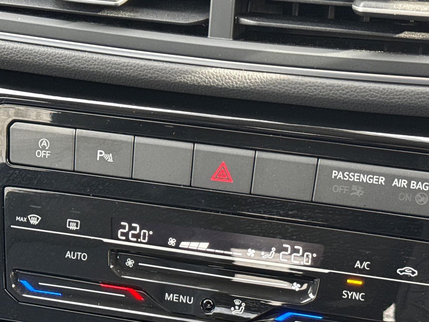 Used Volkswagen T-Cross 2025 for sale - 78060597: Photo 22