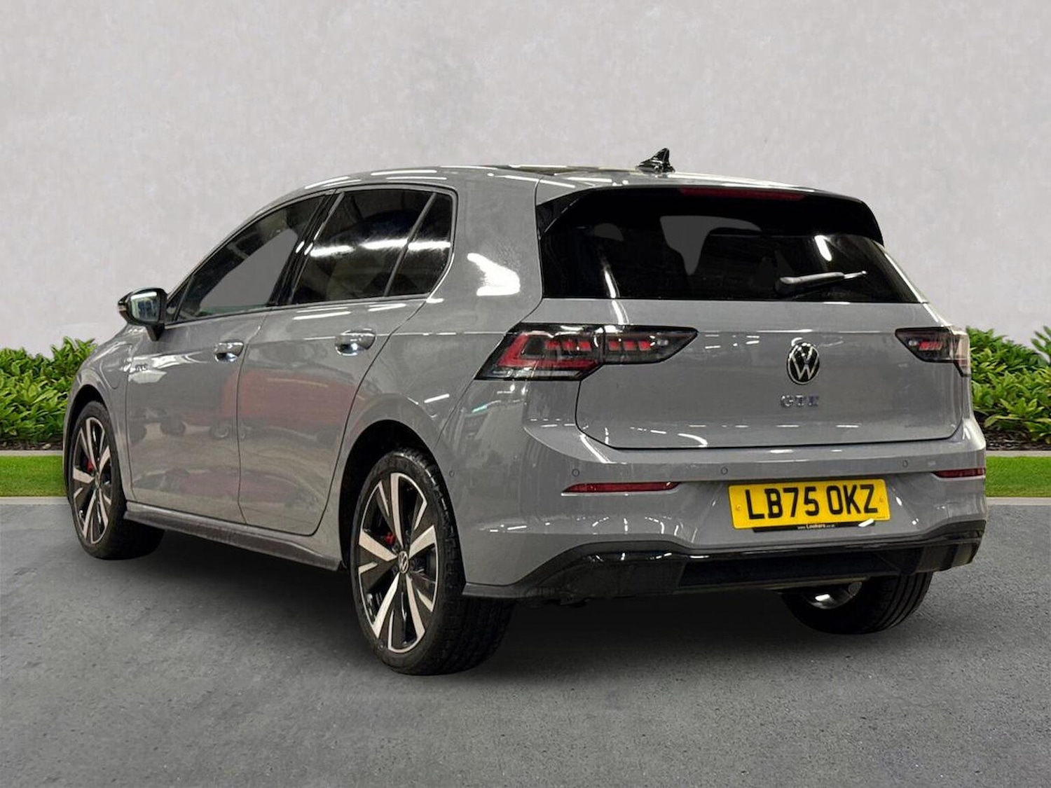 Used Volkswagen Golf 2025 for sale - 76892150: Photo 2