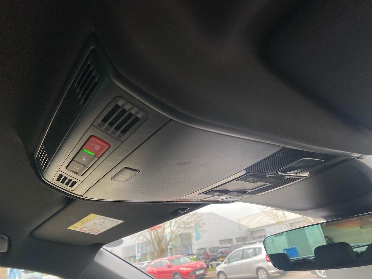 Used Volkswagen Tiguan 2023 for sale - 78194133: Photo 14