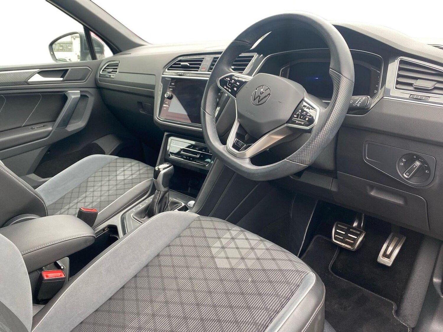 Used Volkswagen Tiguan 2023 for sale - 78194133: Photo 15