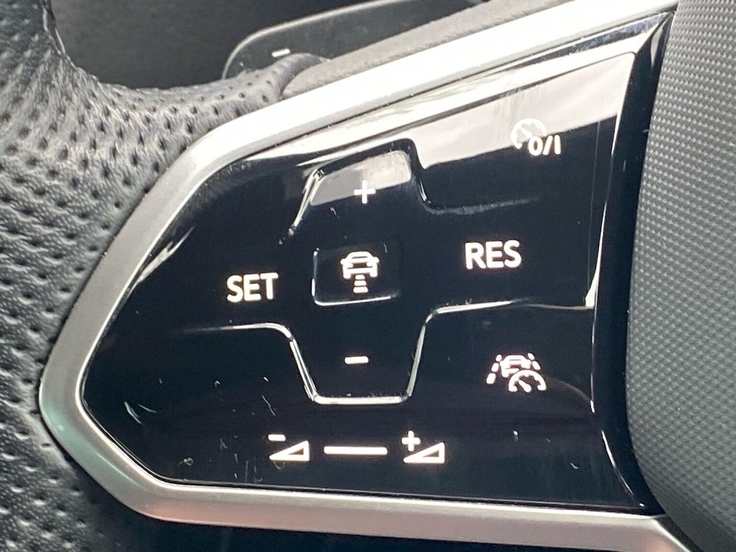 Used Volkswagen Tiguan 2023 for sale - 78194133: Photo 27