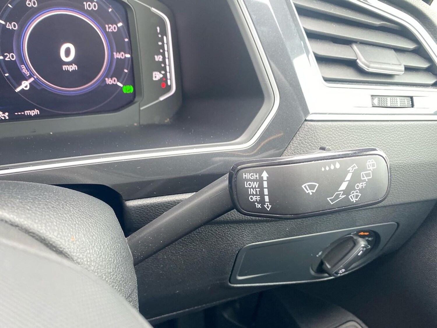 Used Volkswagen Tiguan 2023 for sale - 78194133: Photo 28