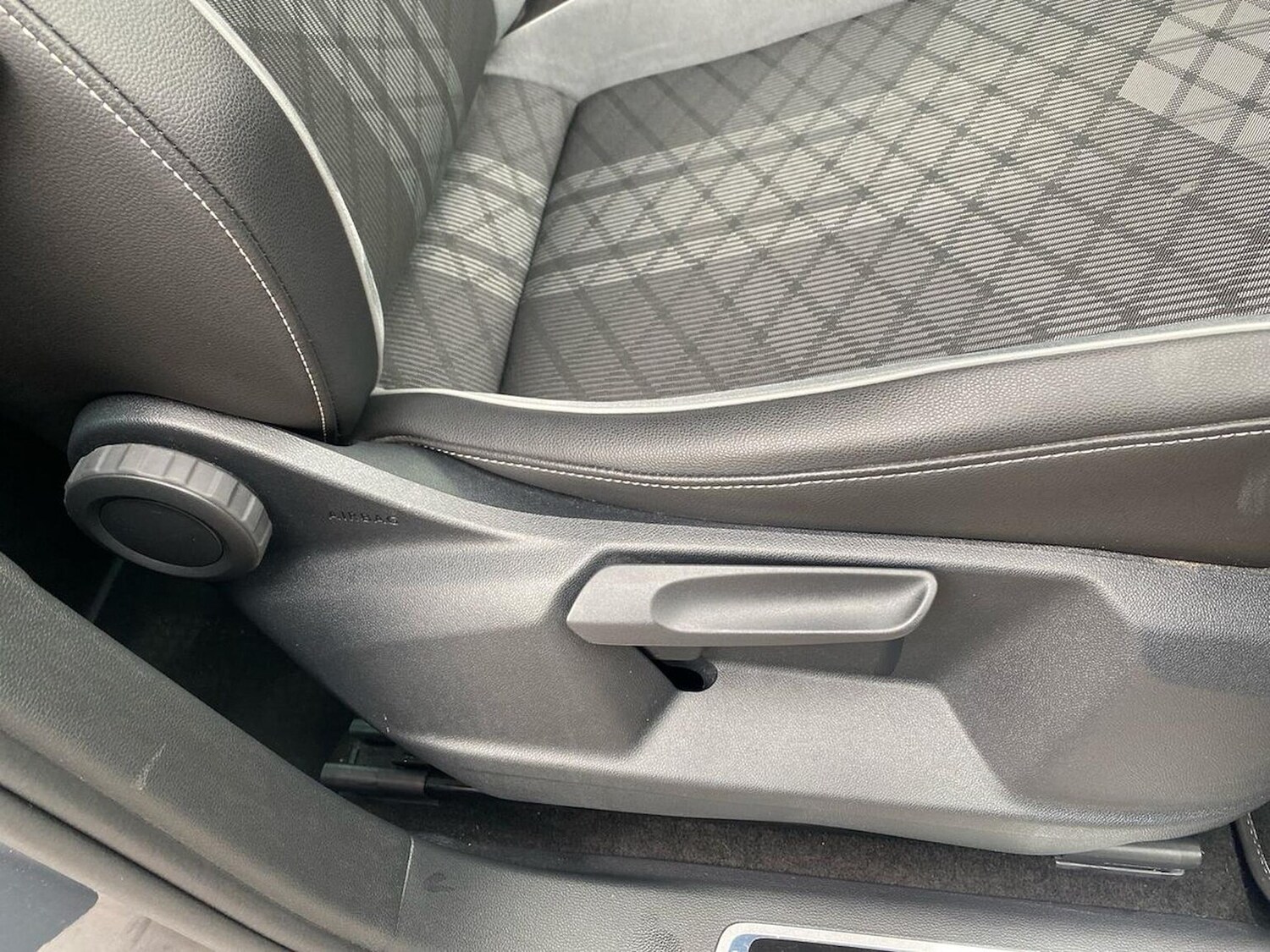 Used Volkswagen Tiguan 2023 for sale - 78194133: Photo 30