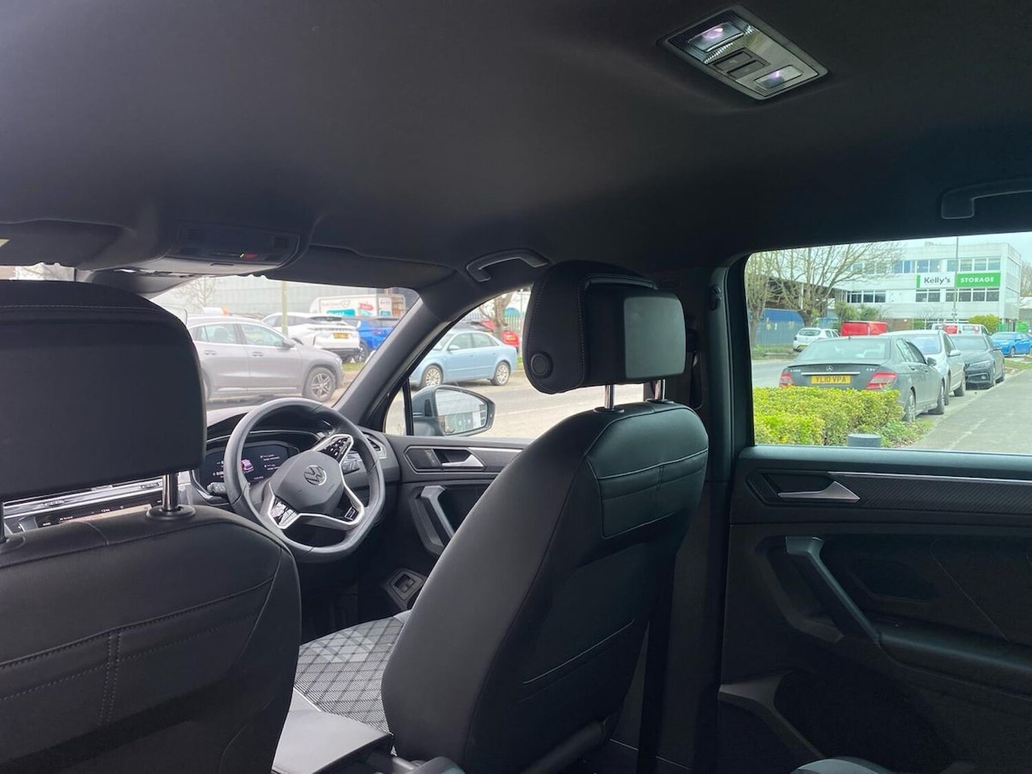 Used Volkswagen Tiguan 2023 for sale - 78194133: Photo 32