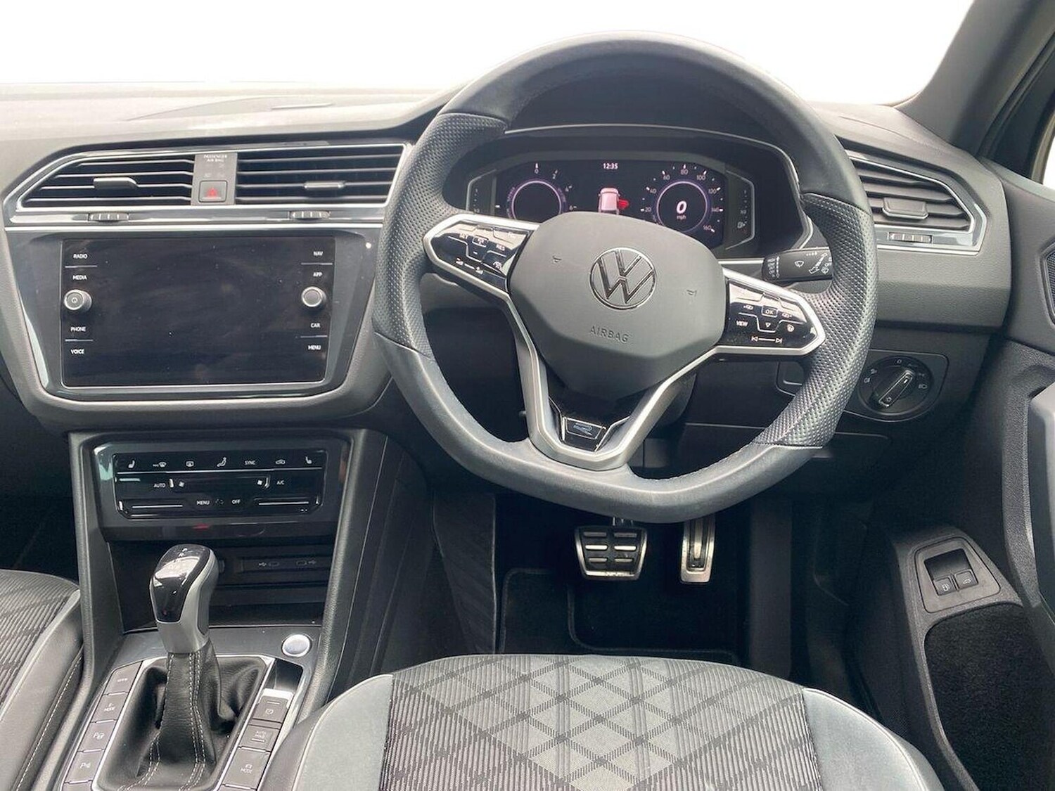 Used Volkswagen Tiguan 2023 for sale - 78194133: Photo 9