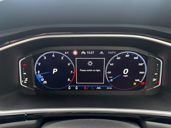 Used Volkswagen T-Roc 2025 for sale - 76263259: Photo 10