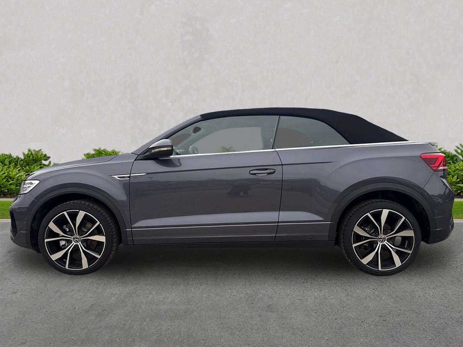 Used Volkswagen T-Roc 2025 for sale - 76263259: Photo 19