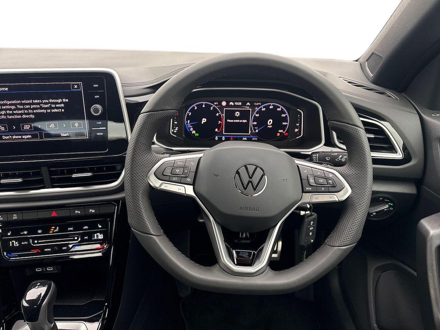 Used Volkswagen T-Roc 2025 for sale - 76263259: Photo 9