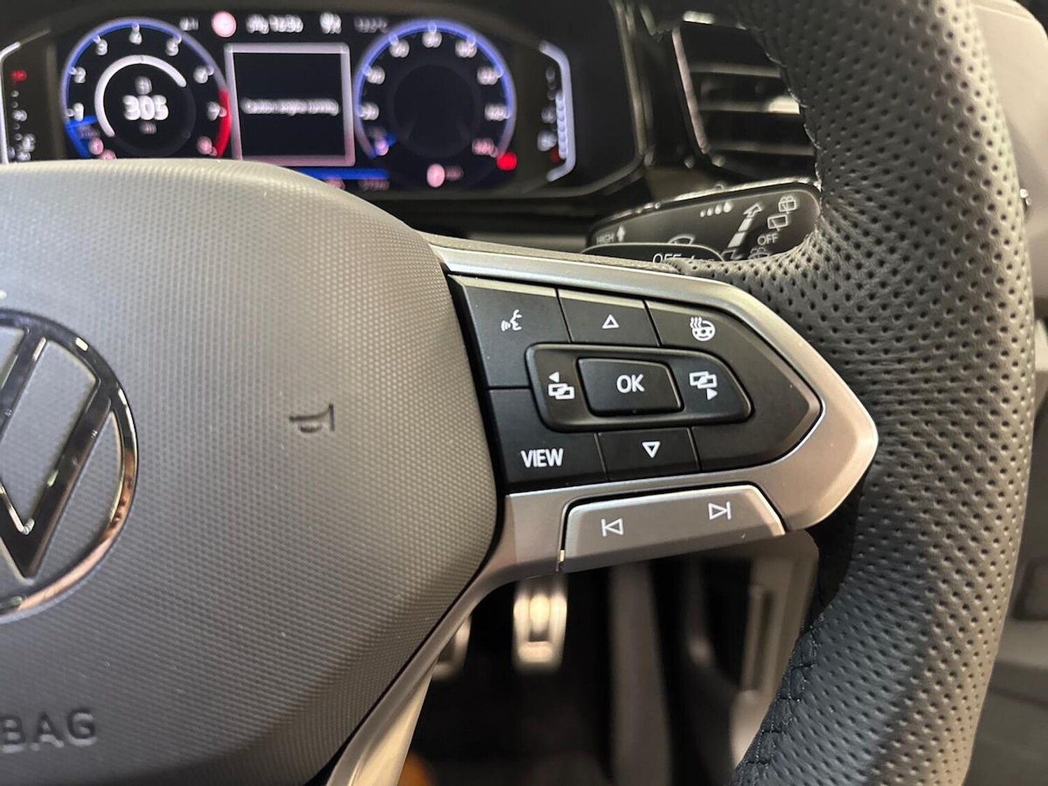 Used Volkswagen T-Roc 2025 for sale - 77487655: Photo 25