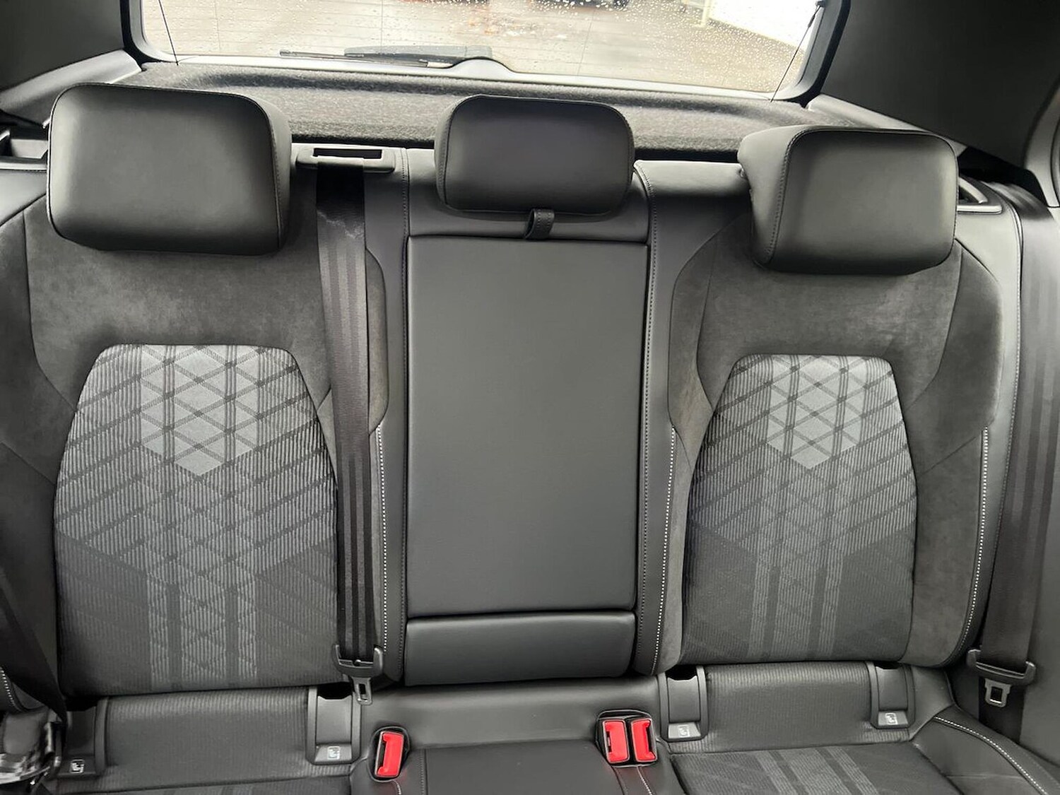 Used Volkswagen Golf 2024 for sale - 76449577: Photo 16